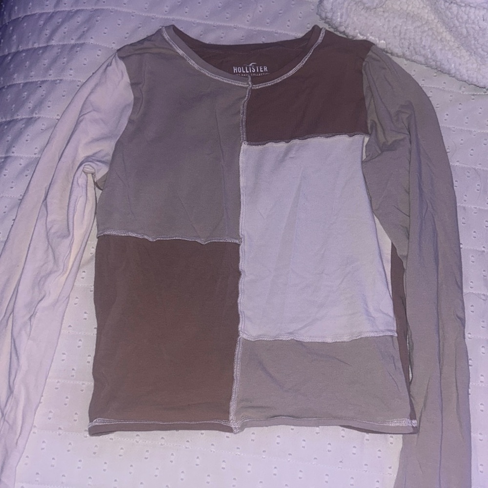 Hollis get color block long sleeve shirt.